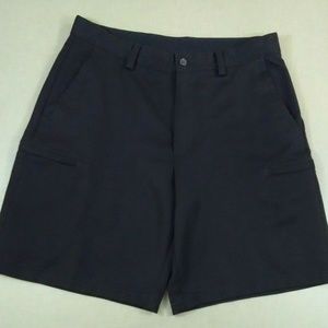IZOD Black (XFG) Golf Shorts Size 32